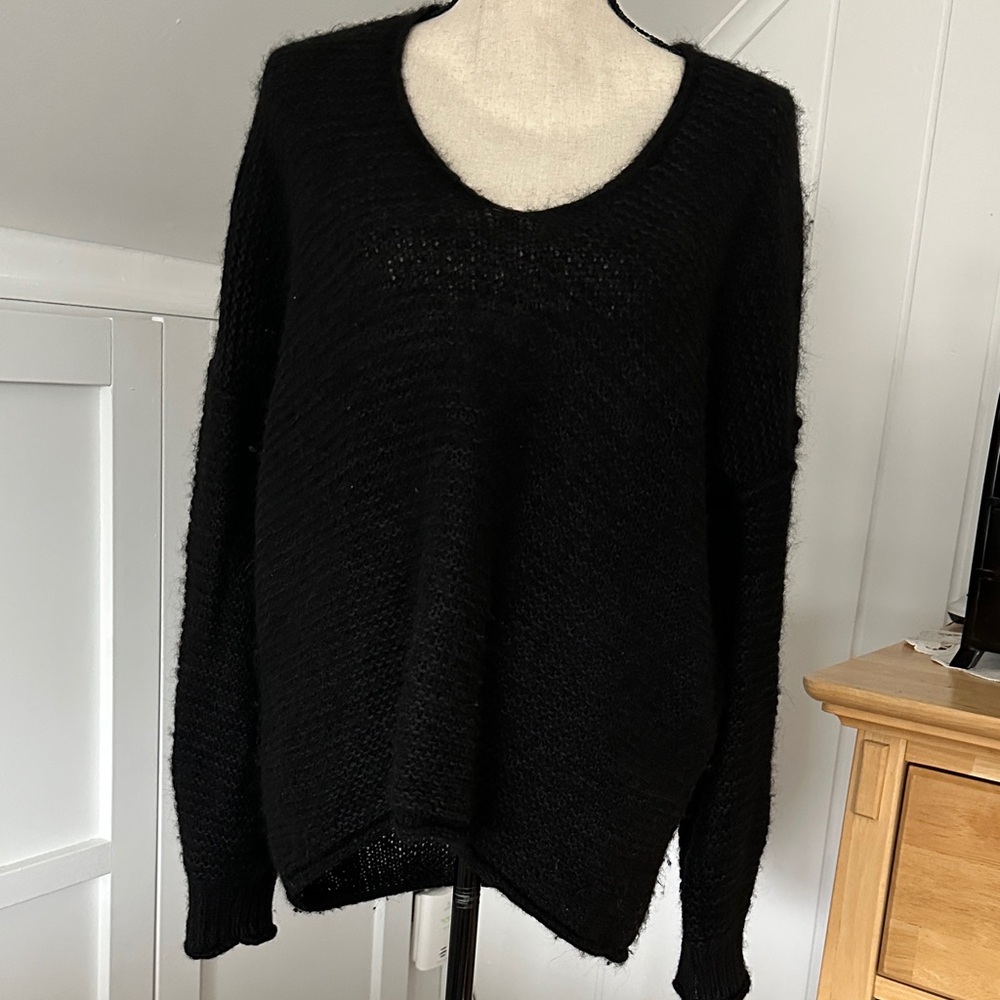 Free People Black V-Neck Sweater